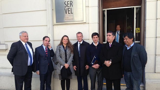 Chile Vamos propuso 10 medidas para facilitar el voto de personas con discapacidad