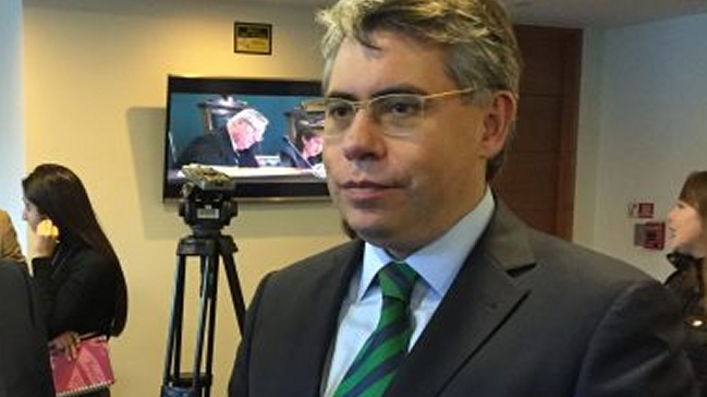 Colo Colo asegura que subsecretario Díaz no podrá ingresar a ningún estadio