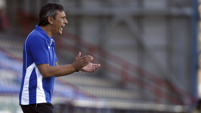 Hugo Vilches tras asumir en Audax: Tenemos 30 suplentes que van a matarse por un espacio