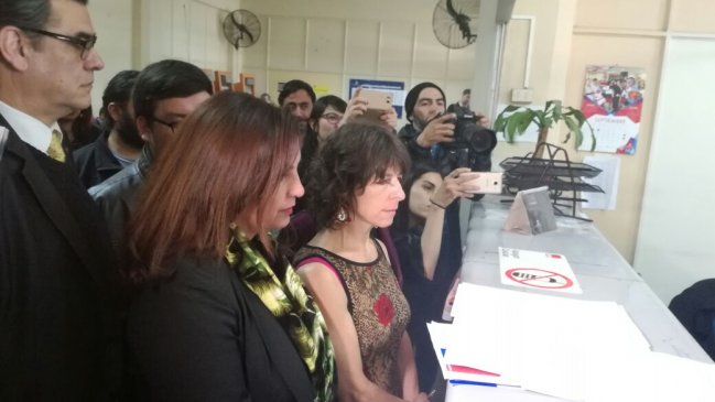 Papiloma: Diputada Girardi y apoderados recurren contra la vacuna