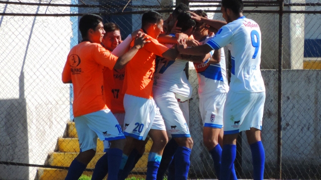 Deportes Melipilla se impuso a Trasandino y es puntero de la Segunda División