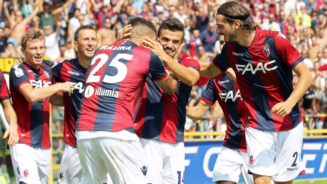 Mauricio Isla fue titular en caída de Cagliari ante Bologna por la liga italiana