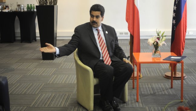 Parlamentarios arremeten contra gobierno de Maduro por detención de periodista