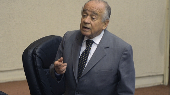 Zaldívar: Lagos es un liderazgo potente, pero DC no puede renunciar a una representación