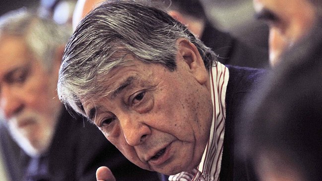 Arturo Martínez asume vicepresidencia en 