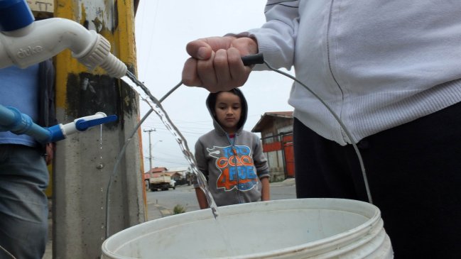 Rotura de matriz de agua potable afecta a Viña del Mar