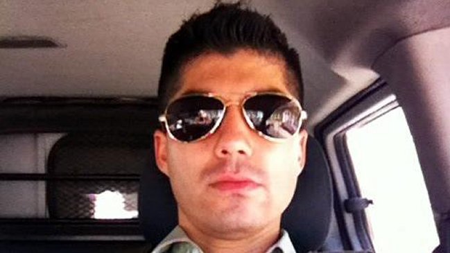 Carabinero que se parapetó armado fue procesado por tres delitos