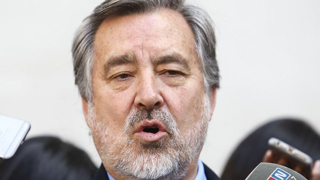 PPD rechazó la ironía de Alejandro Guillier frente a Ricardo Lagos