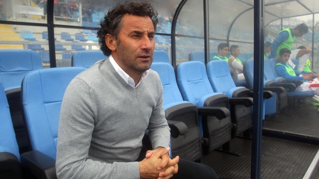 Miguel Ponce y Ronald Fuentes aparecen como opciones para suceder a Beccacece