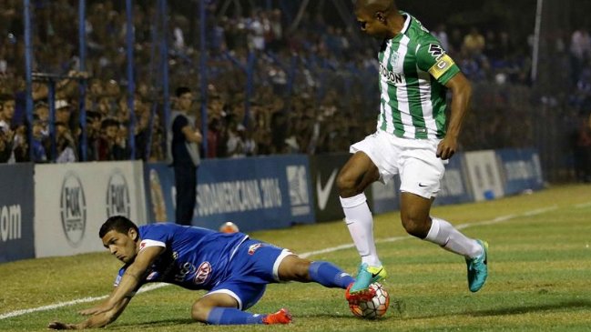 Isaac Díaz fue titular en empate de Sol de América ante A. Nacional por la Sudamericana