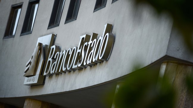 Municipales: BancoEstado respondió a críticas por depósitos a candidatos