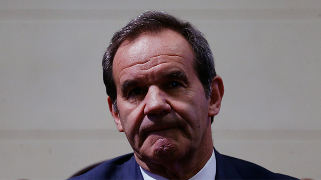 Allamand cree que Piñera debe adelantar decisión y asegura: Hoy está mejor preparado