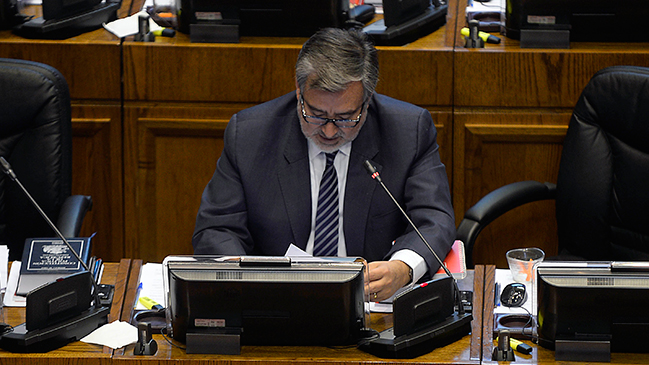 Partido Radical pide 