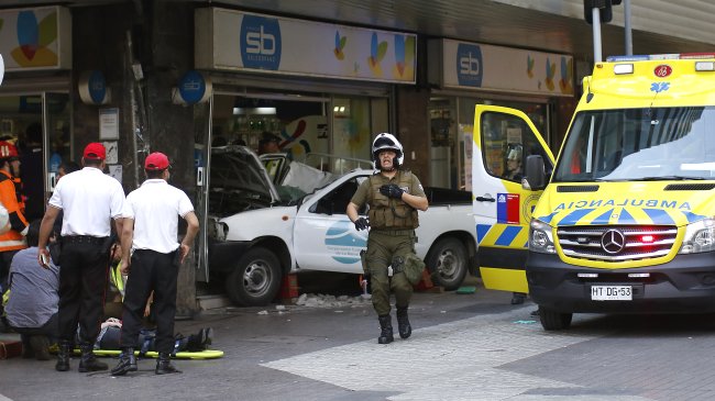 Tras grave accidente del jueves, se reabrió el tránsito en Moneda con Ahumada