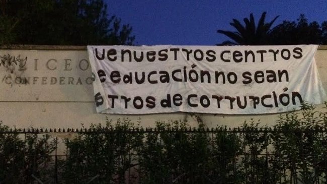 Secundarios realizaron 