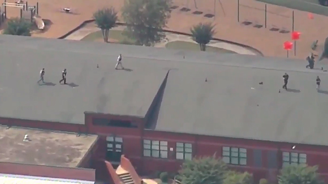 Dos niños y una profesora resultaron heridos tras tiroteo en escuela de Carolina del Sur