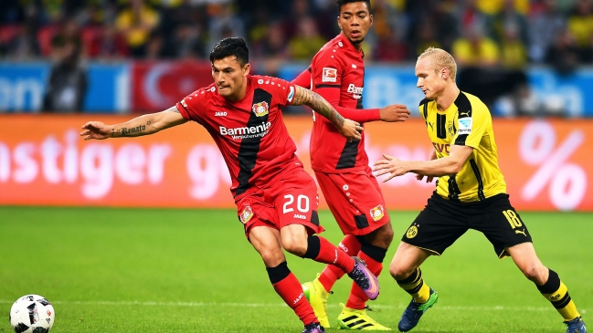 Charles Aránguiz se retiró entre aplausos en victoria de Bayer Leversuken sobre Borussia Dortmund