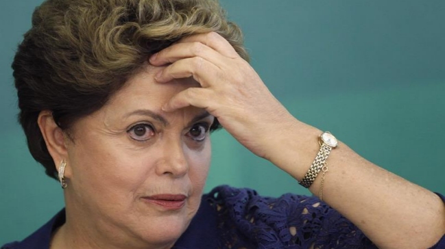 Gobierno brasileño investiga a funcionarios que agilizaron jubilación de Rousseff