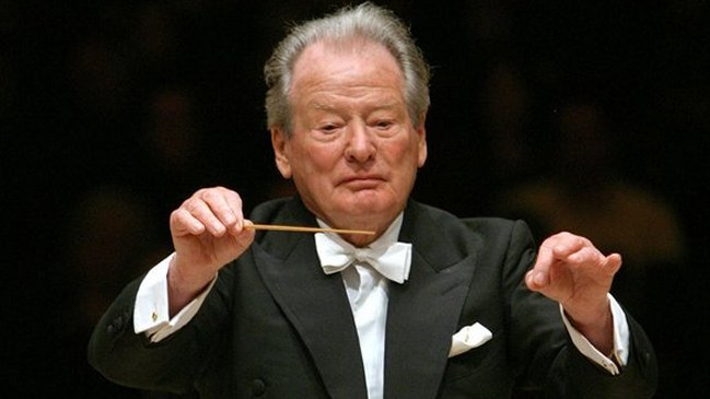 A los 92 años falleció el destacado director de orquesta británico Neville Marriner