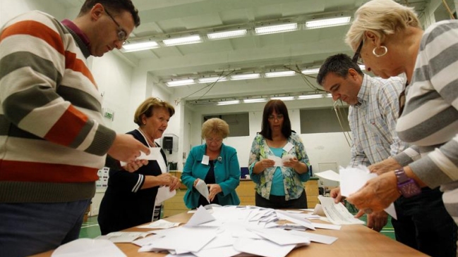 Referendo húngaro no es válido pese masivo rechazo a reubicación de refugiados