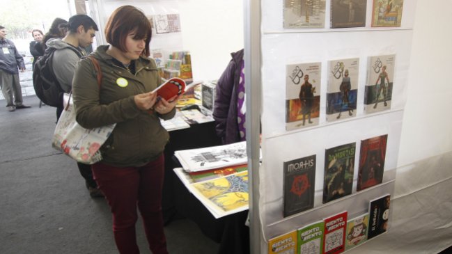 Comenzó la quinta versión de Primavera del Libro en Parque Bustamante