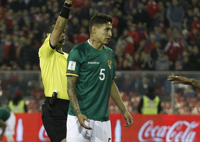 FIFA notificó a Bolivia impugnación de Chile por actuación de Nelson Cabrera
