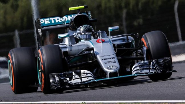 Nico Rosberg logró el mejor tiempo en los entrenamientos libres del Gran Premio de Japón