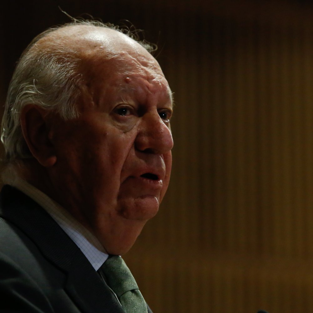 Ricardo Lagos está a favor de eliminar el CAE: 