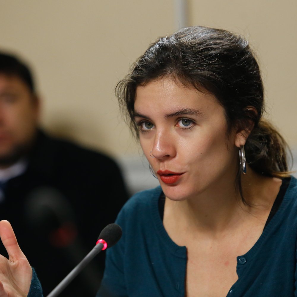 Vallejo defendió quitar alusión a Dios: Proyecto no es contra religiones ni creyentes