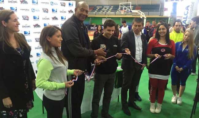 Alex English inauguró el NBA3X en Talca