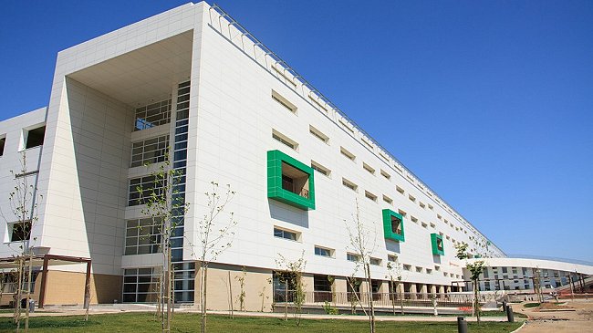 Hospital de Rancagua: 133 médicos amenazan con renunciar a final de mes