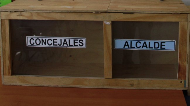 Los desafíos de Chile Vamos y la Nueva Mayoría de cara a las Municipales