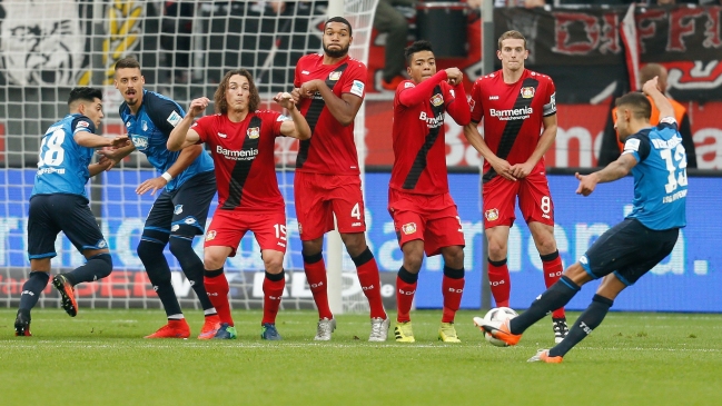 Hoffenheim de Eduardo Vargas venció con soltura a Bayer Leverlusen de Charles Aránguiz