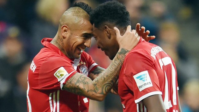 Arturo Vidal marcó un golazo en triunfo de Bayern sobre Monchengladbach