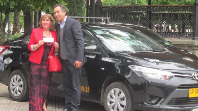 Gobierno del Maule entregó recursos para renovar taxis colectivos