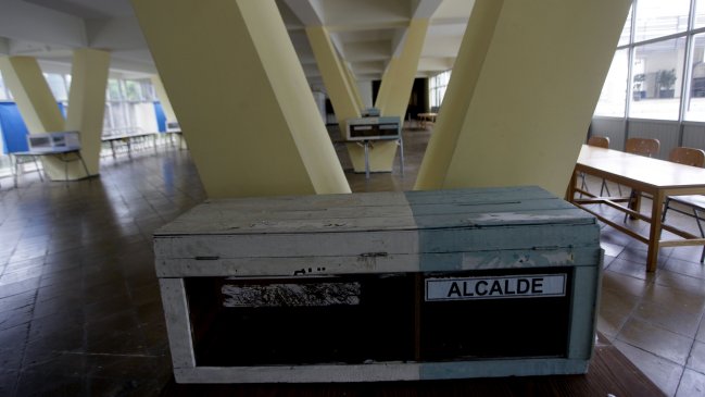 Servel: Si el vocal designado no concurre será denunciado