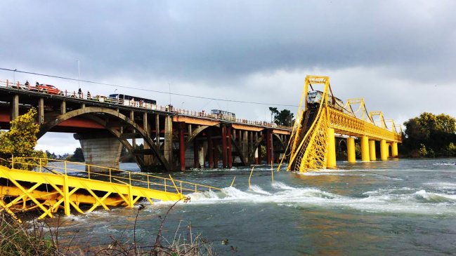 Cauce del río Toltén será intervenido en noviembre para retirar vagones