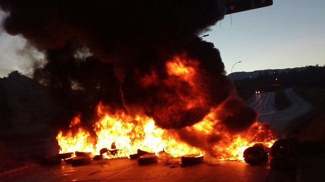 Pescadores artesanales protestan en varias ciudades contra la 