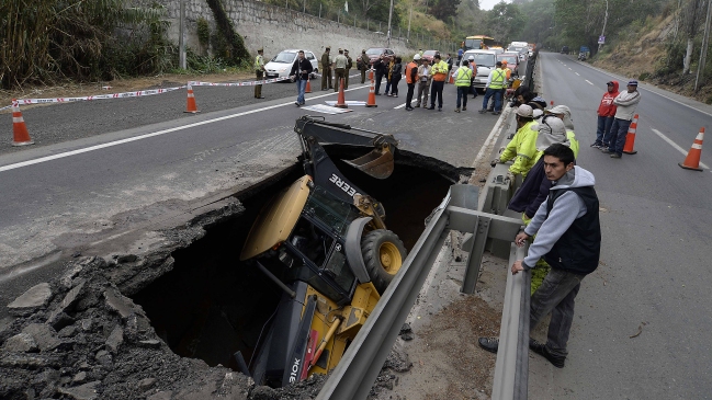 Este viernes habilitarán parcialmente tránsito por subida Santos Ossa