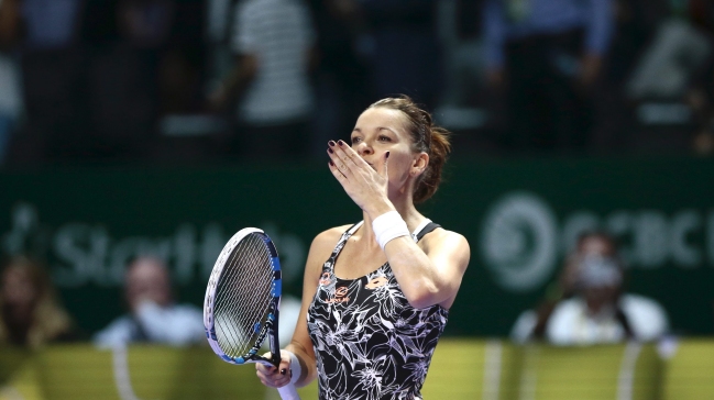 Agnieszka Radwanska logró último cupo en semifinales en el WTA Finals