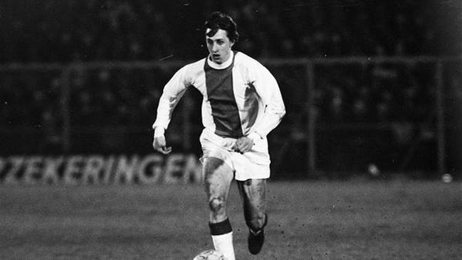 El Ajax de Johan Cruyff fue elegido como el mejor equipo de la historia por sitio inglés