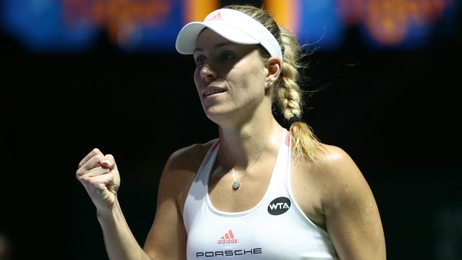 Dominika Cibulkova y Angelique Kerber disputarán el título del WTA Finals en Singapur