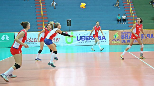  Chile cayó ante Uruguay en el sub 20 de voleibol femenino  