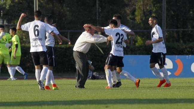 Santiago Morning derrotó a Cobreloa y se mantuvo en la cima de la Primera B