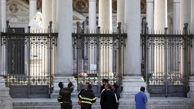 Cierran temporalmente basílica romana de San Pablo por una grieta tras terremoto