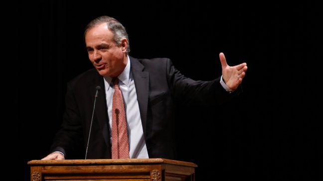 Ignacio Walker criticó falta de diálogo en rediseño de reforma a educación superior