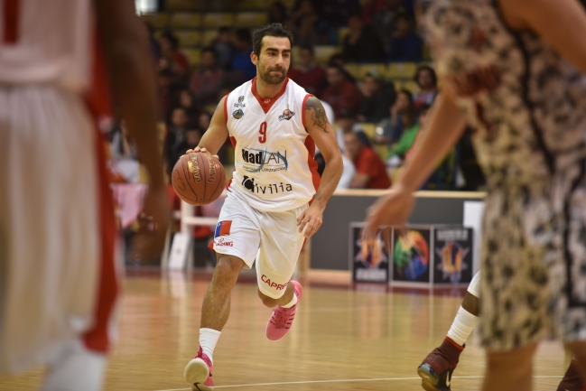 Valdivia se hizo respetar en casa y frenó a Los Leones