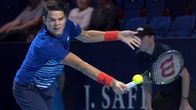 Milos Raonic se instaló en octavos de final en París-Bercy tras superar a Pablo Carreño
