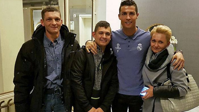 Madre de joven polaco que estuvo en coma agradeció encuentro con Cristiano Ronaldo