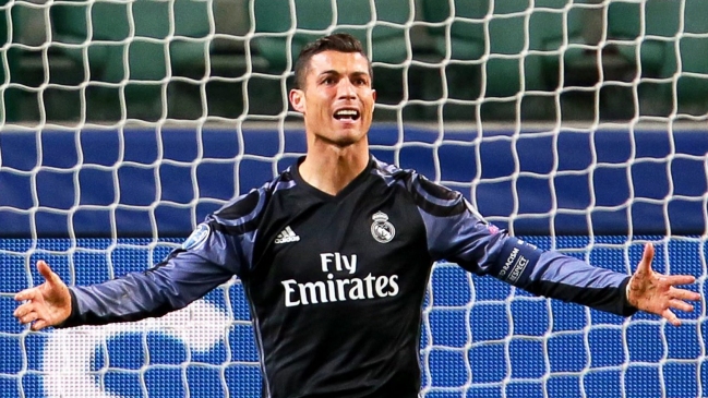 Real Madrid desaprovechó ventaja inicial y tropezó ante Legia Varsovia